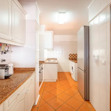 Guestready - Pocinhos Apartman *